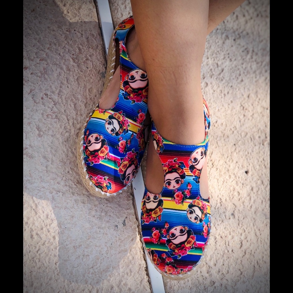 Frida Kahlo Zarape Artesanal Sandals Slim Size